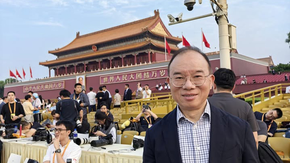 曾國衞